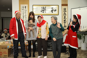 �t�@�~���[�n�E�X �a���ƁE�ʐ^�W6